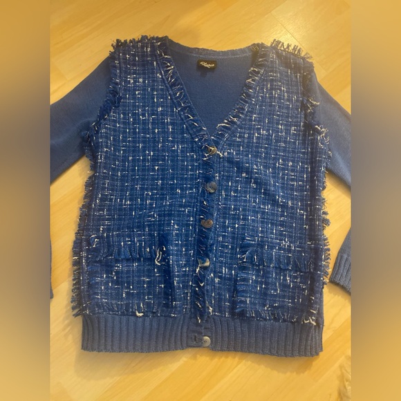 New sweater - Picture 14 of 15